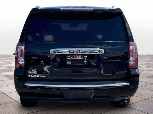 Used 2018 GMC Yukon Denali w/ Open Road Package AWD/4WD image 4