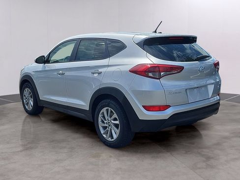 Used 2018 Hyundai Tucson SE AWD/4WD image 6