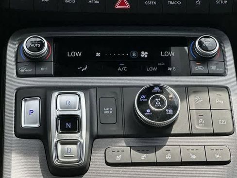 Used 2024 Hyundai Palisade Calligraphy AWD/4WD image 16