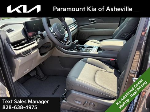 New 2026 Kia Carnival SX FWD image 19