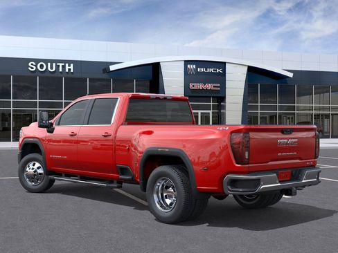 New 2026 GMC Sierra 3500 SLE image 3