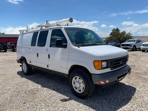Used 2007 Ford E-250 and Econoline 250 RWD image 1