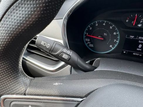 Used 2020 Chevrolet Equinox LS FWD image 29