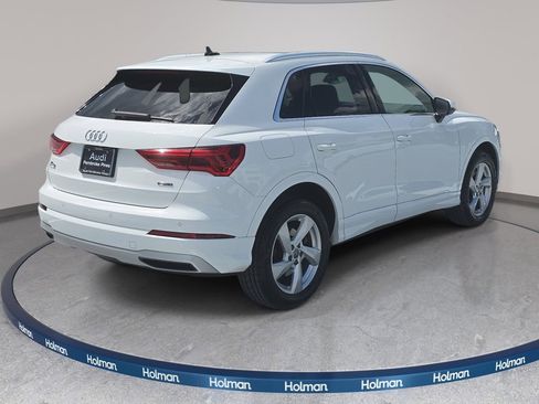 Used 2020 Audi Q3 2.0T Premium w/ Convenience Package AWD/4WD image 6