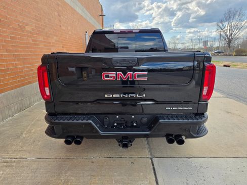 Used 2019 GMC Sierra 1500 Denali w/ Denali Ultimate Package AWD/4WD image 34