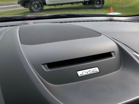 Used 2017 Ford Escape Titanium FWD image 16
