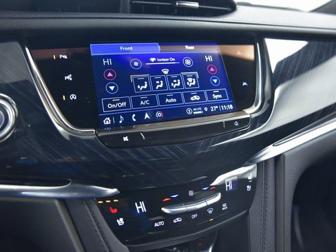 Certified 2024 Cadillac XT6 Premium Luxury w/ Technology Package image 22