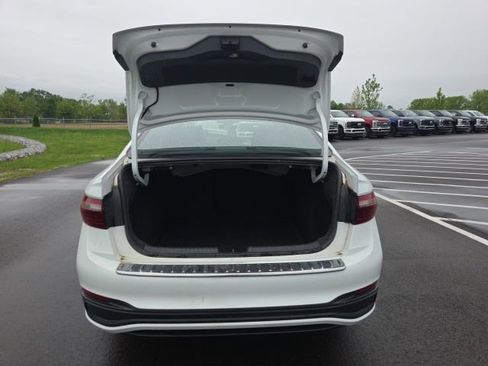 Used 2024 Volkswagen Jetta Sport FWD image 10