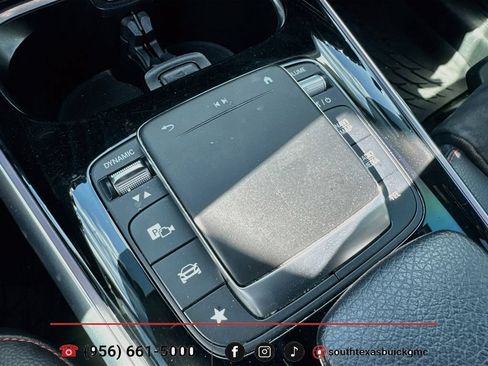 Used 2022 Mercedes-Benz GLB 250 image 19