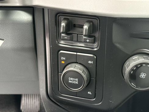 New 2026 Ford F550 4x4 Regular Cab Super Duty image 16