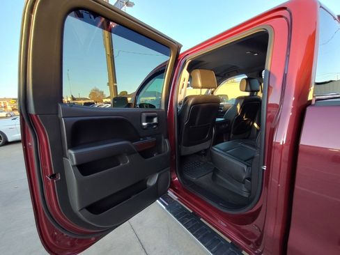 Used 2014 GMC Sierra 1500 SLT w/ SLT Crew Cab Value Package image 26