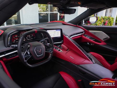 Used 2020 Chevrolet Corvette Stingray Premium Cpe w/ 3LT Preferred Equipment Group RWD image 2