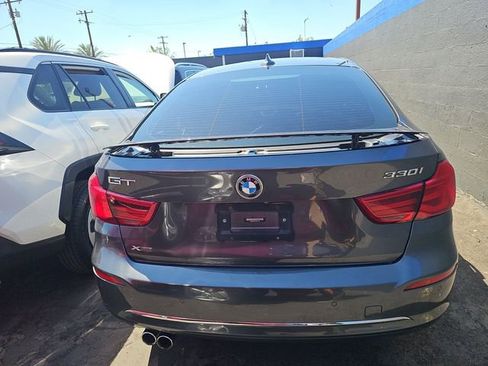 Used 2018 BMW 330i Gran Turismo xDrive AWD/4WD image 4