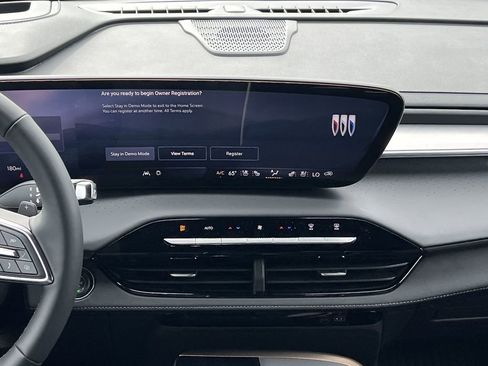 New 2026 Buick Enclave Avenir w/ LPO, All-Weather Package image 4