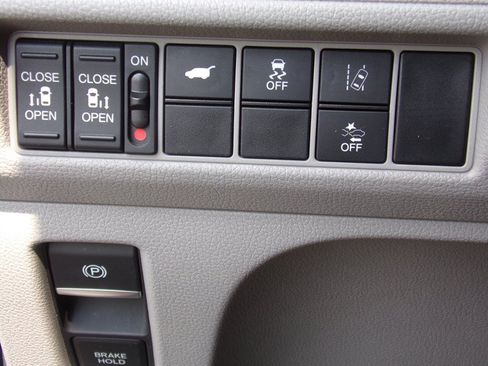 Used 2019 Honda Odyssey EX-L image 41