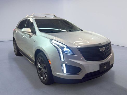Used 2019 Cadillac XT5 Luxury w/ Sport Package image 1