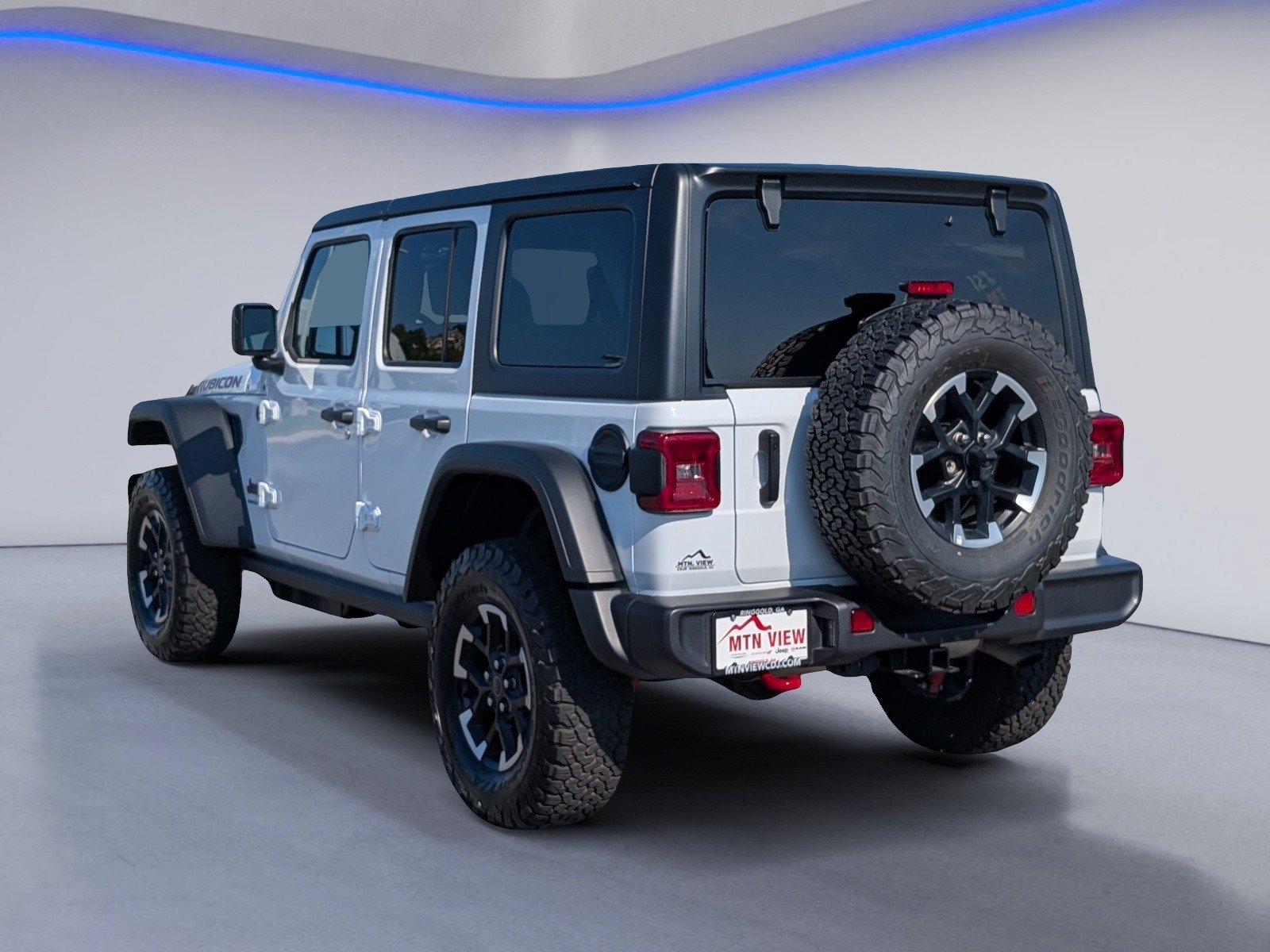 Used 2026 Jeep Wrangler Unlimited Rubicon AWD/4WD image 7