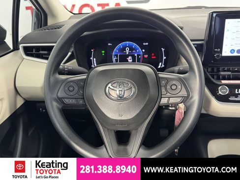 Used 2026 Toyota Corolla LE FWD image 30