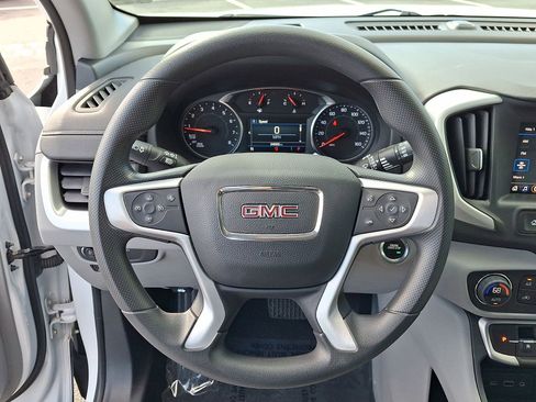 Certified 2023 GMC Terrain SLE w/ Driver Convenience Package image 11