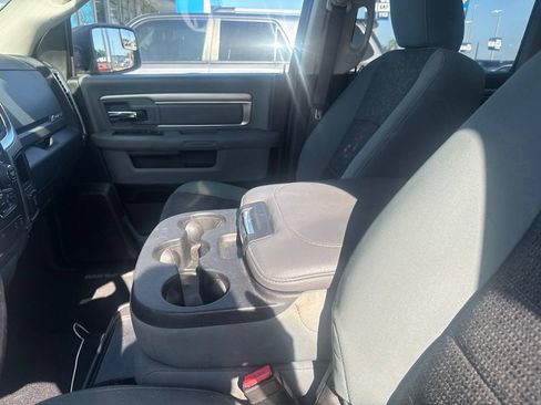 Used 2019 RAM 1500 Big Horn AWD/4WD image 18