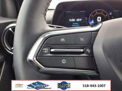 Used 2025 Chevrolet Equinox LT w/ Safety and Technology Package image 16