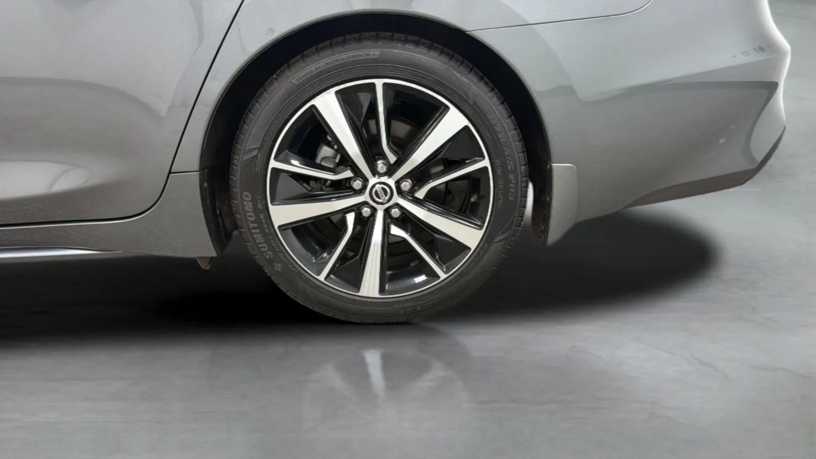 Used 2021 Nissan Maxima 3.5 SV w/ Floor Mat Group FWD image 28