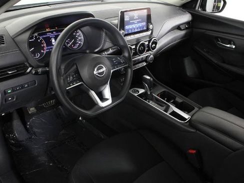 Certified 2024 Nissan Sentra SV FWD image 19