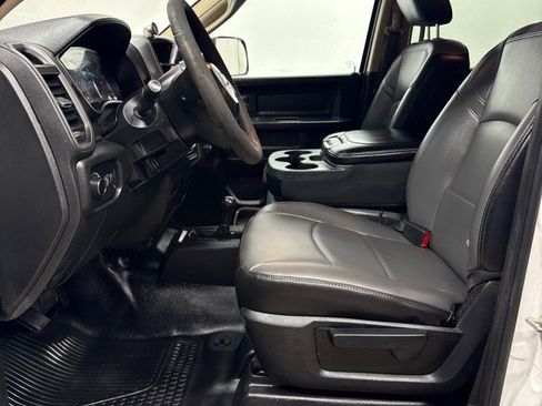 Used 2019 RAM 5500 4x4 Crew Cab image 28