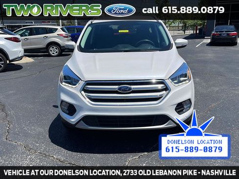 Used 2019 Ford Escape Titanium FWD image 3