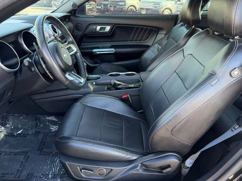 Used 2019 Ford Mustang Premium w/ Ecoboost Performance Package image 15