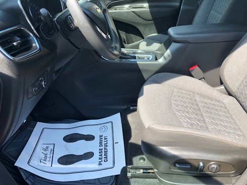 Used 2022 Chevrolet Equinox LT FWD image 18