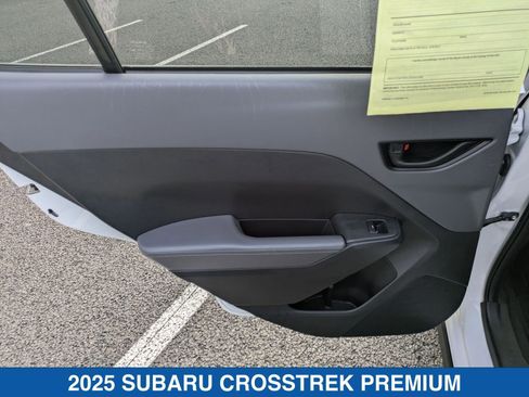 Certified 2025 Subaru Crosstrek 2.0i Premium image 27