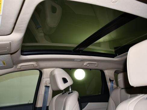 Certified 2024 Acura MDX SH-AWD w/ Technology Package image 39