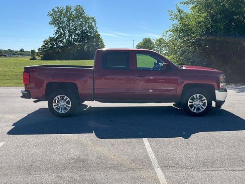 Used 2018 Chevrolet Silverado 1500 LT w/ All Star Edition AWD/4WD image 6