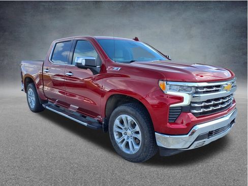 Used 2025 Chevrolet Silverado 1500 LTZ w/ LTZ Premium Package AWD/4WD image 4