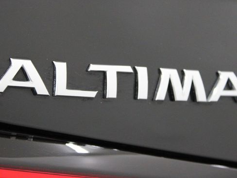 Used 2022 Nissan Altima 2.5 S image 26