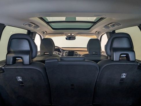 Used 2024 Volvo XC90 B6 Plus image 31