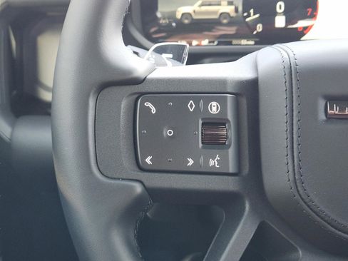 New 2026 Land Rover Defender 110 OCTA AWD/4WD image 26
