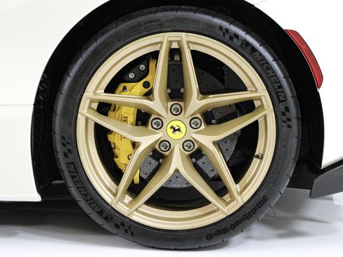 Certified 2020 Ferrari 488 Pista Spider RWD image 14