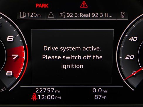 Used 2024 Audi SQ5 Premium Plus AWD/4WD image 32