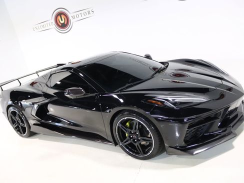 Used 2021 Chevrolet Corvette Stingray Premium Conv w/ Battery Protection Package image 90