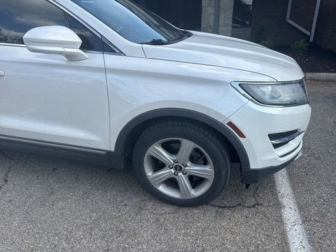 Used 2017 Lincoln MKC Premiere image 12