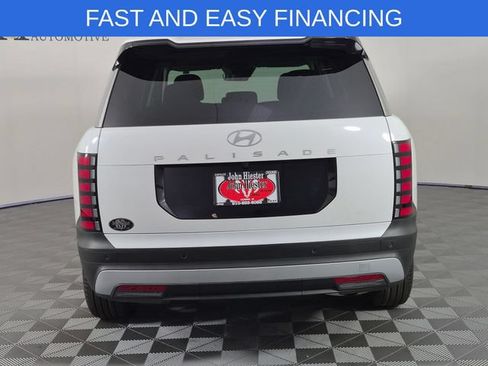 Used 2026 Hyundai Palisade SE FWD image 7