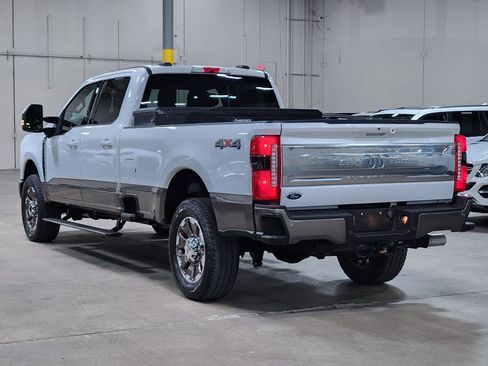 Used 2023 Ford F250 King Ranch image 11