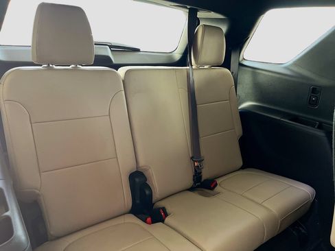 Used 2023 Chevrolet Traverse Premier w/ LPO, Floor Liner Package AWD/4WD image 30