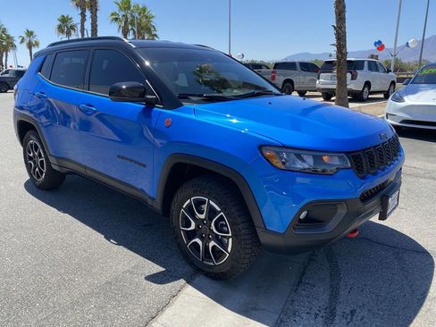 Used 2026 Jeep Compass Trailhawk AWD/4WD image 37