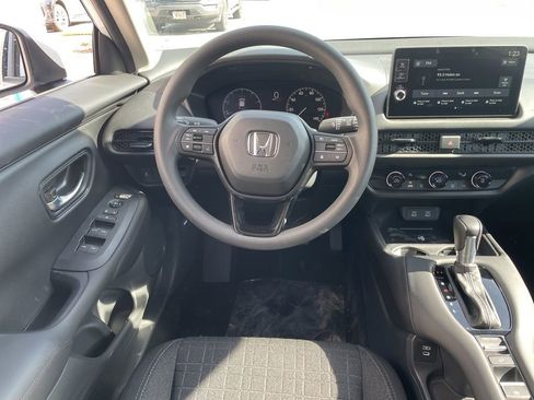 New 2026 Honda HR-V LX image 12