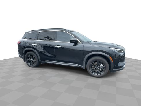 Used 2025 INFINITI QX60 Luxe w/ Black Edition FWD image 2
