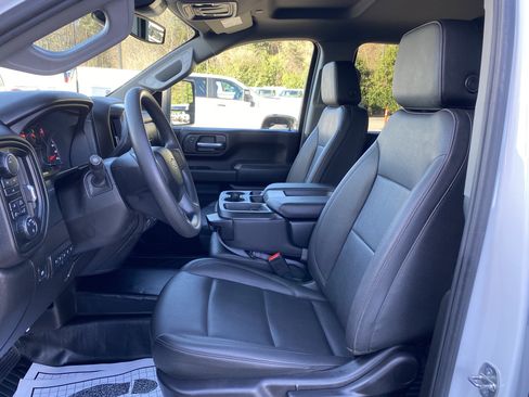 Used 2024 Chevrolet Silverado 2500 W/T w/ WT Convenience Package image 16