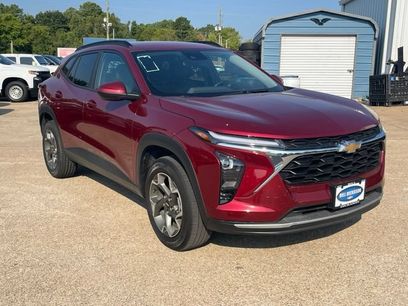 Used 2025 Chevrolet Trax LT w/ LT Convenience Package